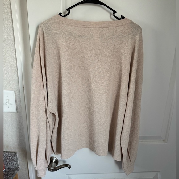 Perfect Work Top - Picture 3 of 3